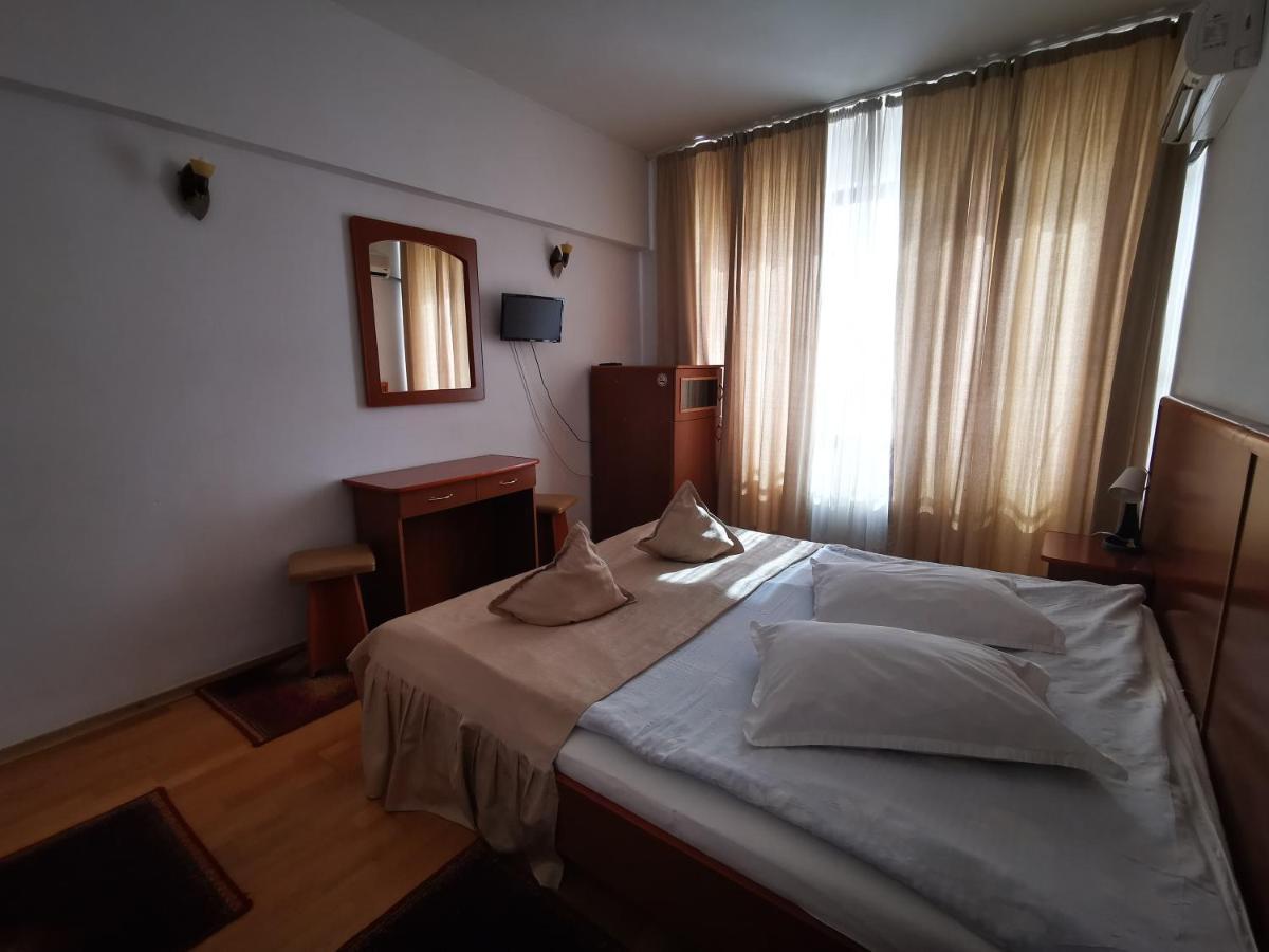 Hotel Unirea Focşani Eksteriør bilde